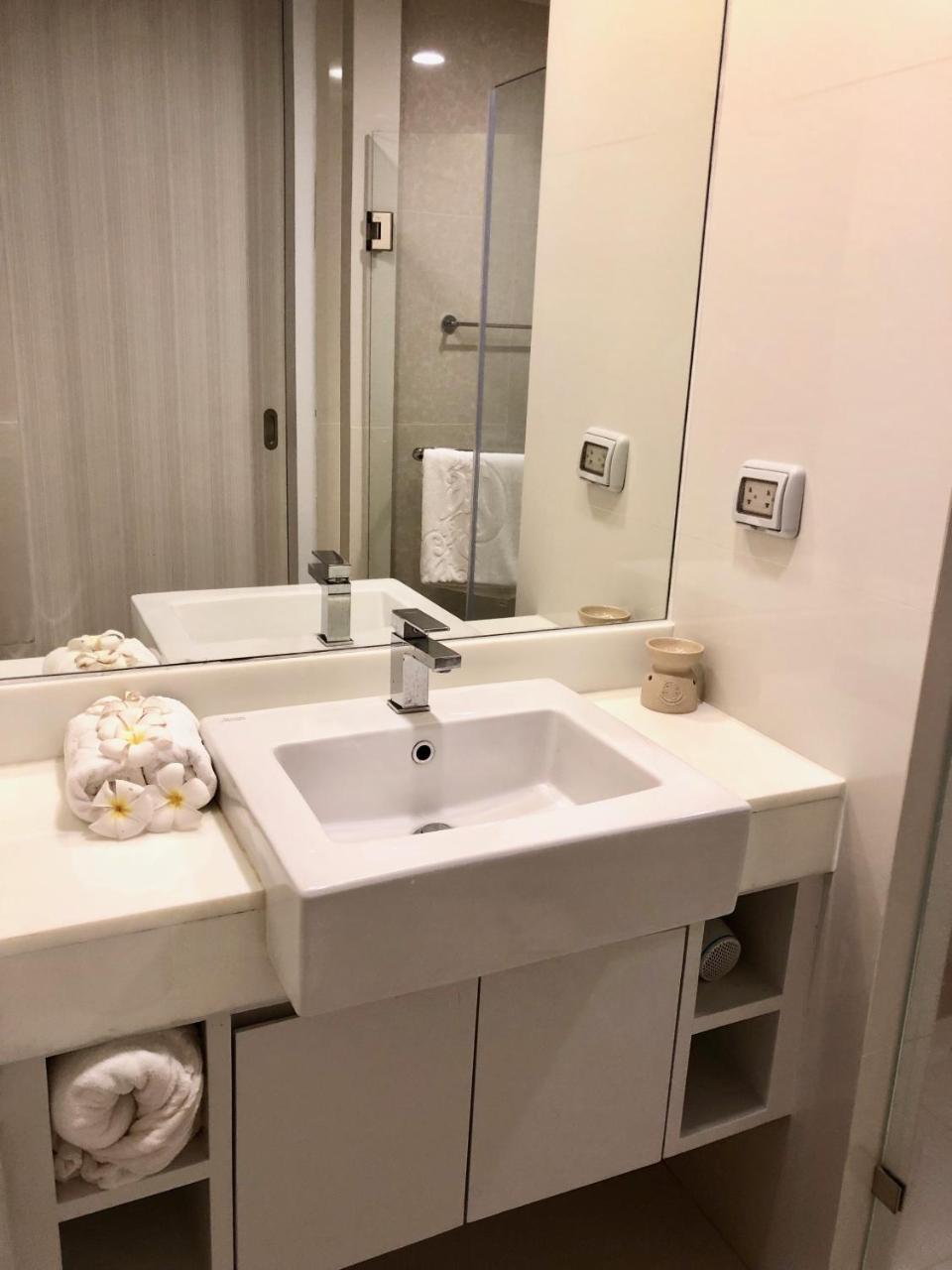 Appartement The Aristo By Holy Cow, 2-Br, 60 M2, Pool View à Surin Beach  Extérieur photo