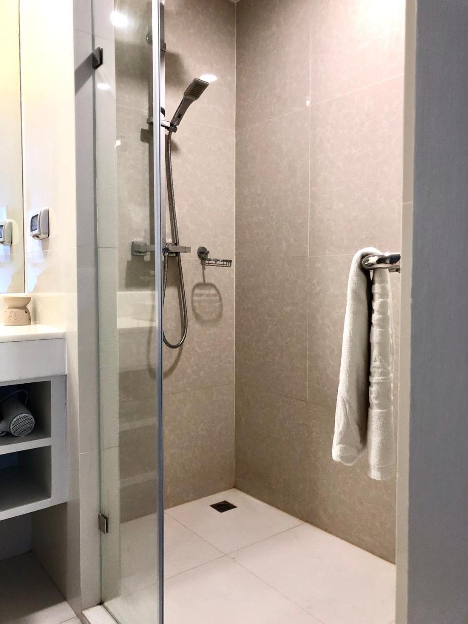 Appartement The Aristo By Holy Cow, 2-Br, 60 M2, Pool View à Surin Beach  Extérieur photo